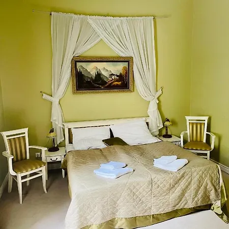 Pałac 3*
