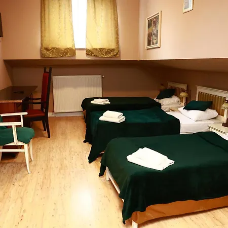 Hotel Palac Biedrusko