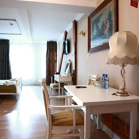 Palac Hotel 3*