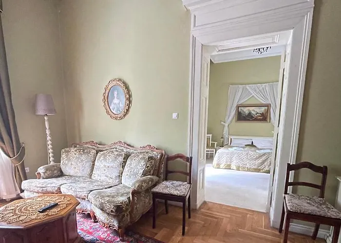 Ξενοδοχείο Palac