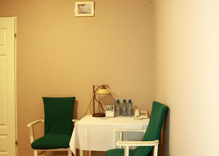 Palac Ξενοδοχείο Biedrusko