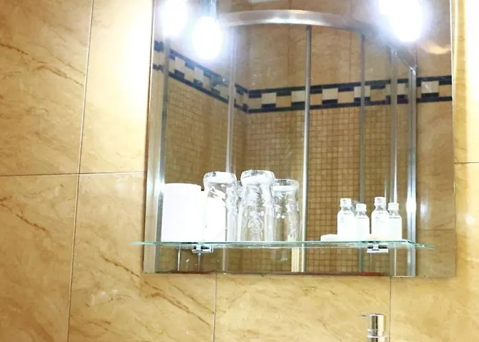 Hotel Palac Biedrusko