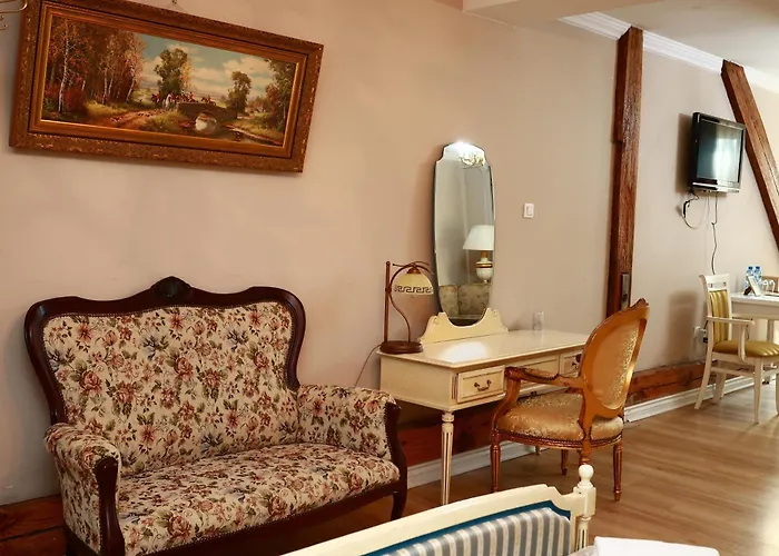 Ξενοδοχείο Palac 3*