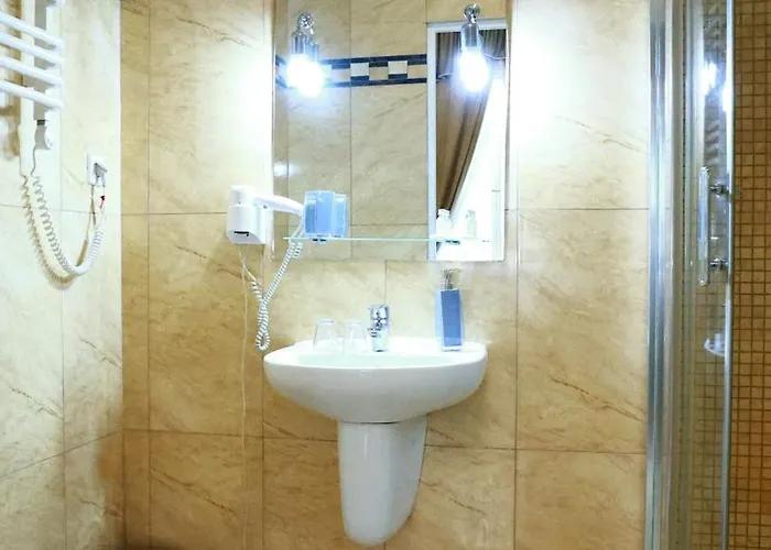 Palac Ξενοδοχείο Biedrusko